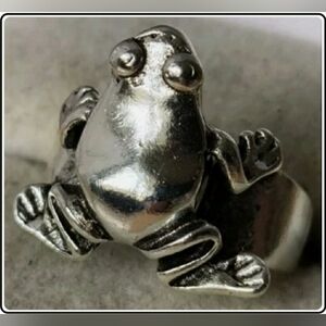 Silver Frog Reptile Ring Signet Biker Frog Animal Rare Vintage